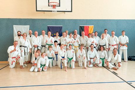 Giesener Karate Lehrgang Gruppenfoto.