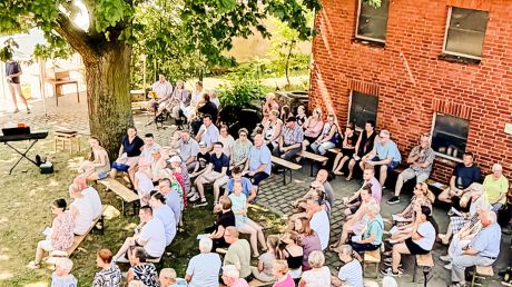 Erfolgreiches Kapellenfest in Stedum-Bekum begeistert Besucher