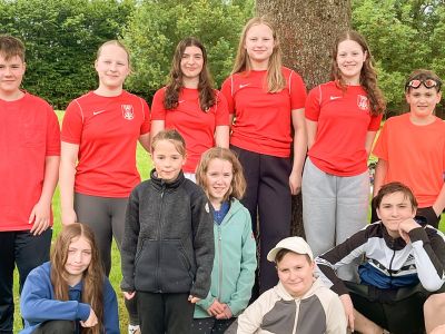 Schwimmer und Schwimmerinnen des TSV Hohenhameln
