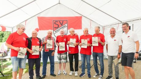Rot-Weiße Nacht zum 100-jährigen Jubiläum des SV RW Wohldenberg
