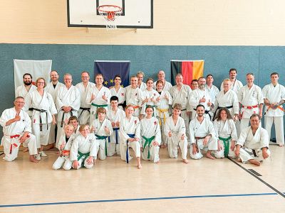 Giesener Karate Lehrgang Gruppenfoto.