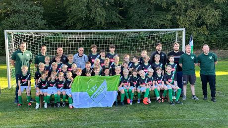 Debüt der Fußballschule von  Hannover 96 im Giesener Waldstadion