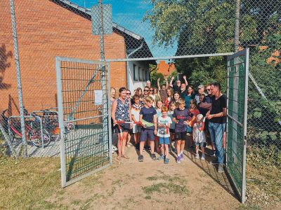Feierliche Neueröffnung des Bolzplatzes in Klein Escherde.